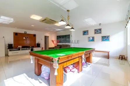 Casa com 8 Quartos para venda ou aluguel, 595m² no Humaitá, Rio de Janeiro