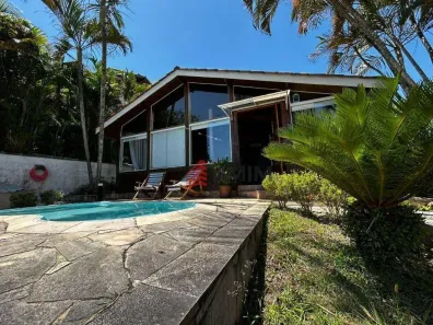 Casa de Condomínio com 2 Quartos à venda, 137m² no Sapê, Niterói
