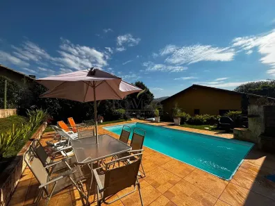 Casa de Condomínio com 3 Quartos à venda, 1000m² no , Piracaia