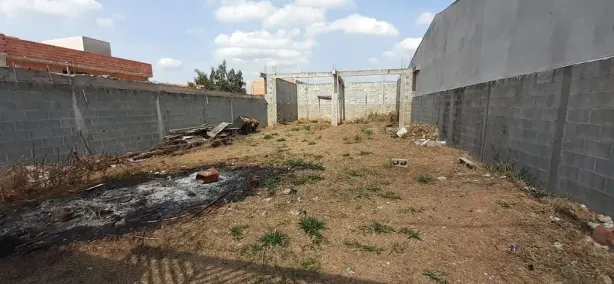 Lote/Terreno à venda, 250m² no Jardim dos Ipês II, Sumaré