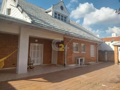 Sobrado com 4 Quartos à venda, 450m² no Sumaré, São Paulo