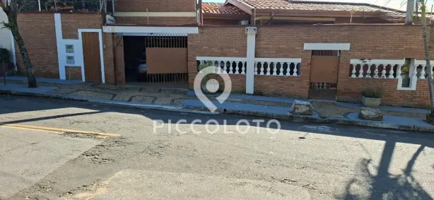 Casa com 3 Quartos para alugar, 174m² no Parque São Quirino, Campinas