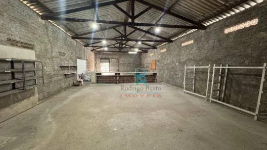 Galpão/Depósito/Armazém à venda, 160m² no Guaribas, Eusébio