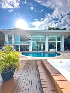 Casa com 6 Quartos à venda, 907m² no Praia das Taquaras, Balneário Camboriú