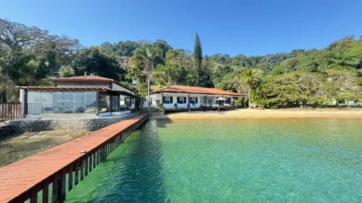 Casa com 8 Quartos à venda, 500m² no Vila Velha, Angra dos Reis