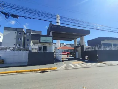 Apartamento com 2 Quartos para alugar, 46m² no Pachecos, Palhoça