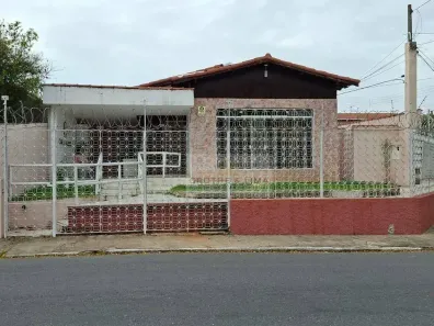 Casa com 3 Quartos à venda, 300m² no Monte Castelo, São José dos Campos
