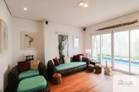 Casa de Condomínio com 4 Quartos à venda, 252m² no Morumbi, São Paulo