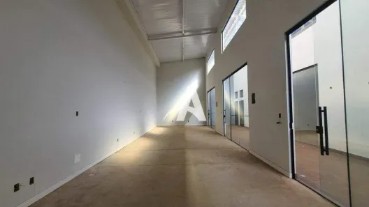 Sala Comercial para alugar, 42m² no Novo Mundo, Uberlândia
