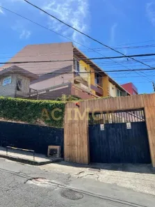 Sobrado com 3 Quartos à venda, 131m² no Nordeste de Amaralina, Salvador