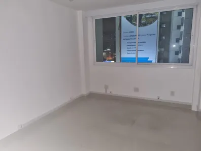 Sala Comercial à venda, 27m² no Centro, Niterói