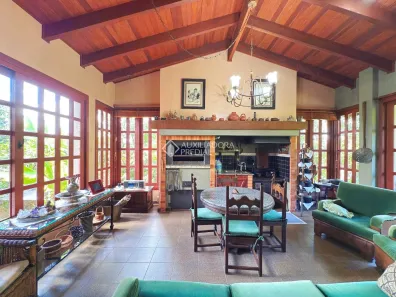 Casa de Condomínio com 6 Quartos à venda, 600m² no Cavalhada, Porto Alegre