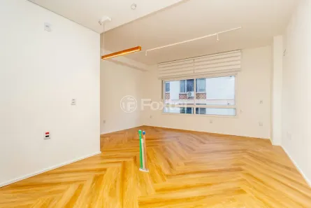 Kitnet com 1 Quarto à venda, 30m² no Moinhos de Vento, Porto Alegre