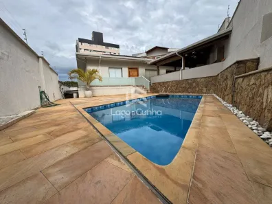 Casa com 3 Quartos à venda, 312m² no Jardim dos Estados, Poços de Caldas