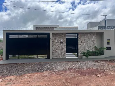 Casa com 2 Quartos à venda, 250m² no Vila Neusa, Campo Grande