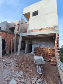 Casa com 2 Quartos à venda, 140m² no Colonial, Contagem