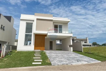 Casa de Condomínio com 3 Quartos à venda, 212m² no Sanga Funda, Nova Santa Rita