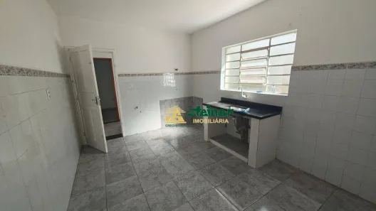 Casa com 2 Quartos para alugar, 68m² no Vila Milton, Guarulhos