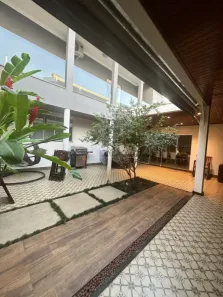 Casa de Condomínio com 4 Quartos para venda ou aluguel, 400m² no Residencial Lago Sul, Bauru