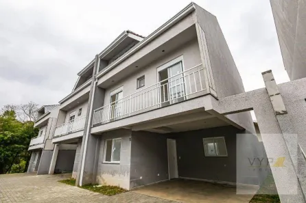 Casa de Condomínio com 3 Quartos à venda, 151m² no São João, Curitiba