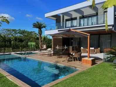 Casa de Condomínio com 4 Quartos à venda, 600m² no Jurerê Internacional, Florianópolis