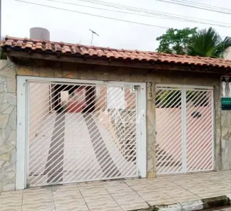 Casa com 2 Quartos à venda, 161m² no Jardim Realce, Suzano