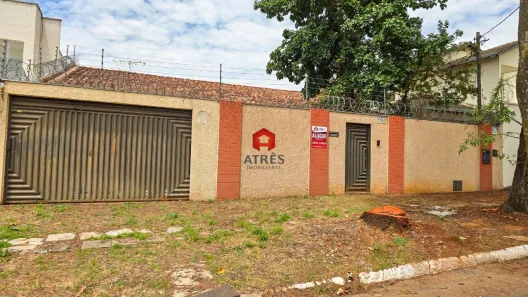 Casa com 3 Quartos para alugar, 200m² no Parque Anhanguera, Goiânia