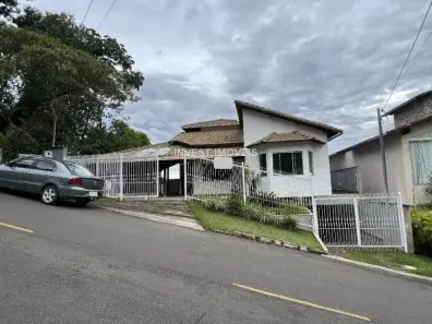 Casa com 3 Quartos à venda, 522m² no São Pedro, Juiz de Fora