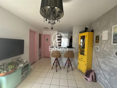 Apartamento com 2 Quartos à venda, 47m² no Sertão do Maruim, São José