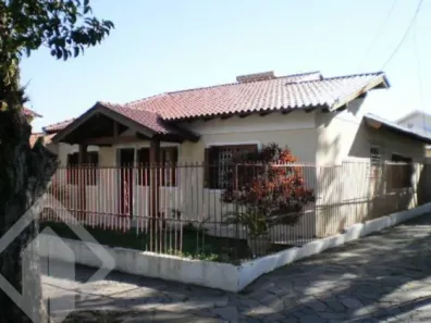 Casa com 5 Quartos à venda, 211m² no Nonoai, Porto Alegre