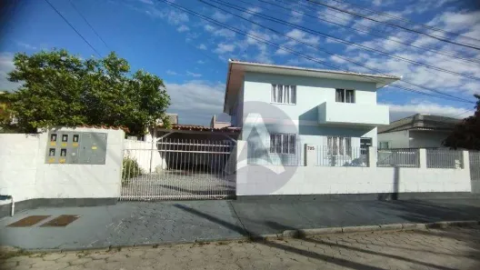 Casa com 2 Quartos à venda, 312m² no Carianos, Florianópolis