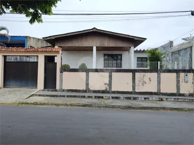 Imóvel Comercial com 3 Quartos à venda, 281m² no Adrianópolis, Manaus