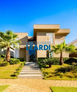 Casa de Condomínio com 3 Quartos à venda, 376m² no Alphaville, Santana de Parnaíba