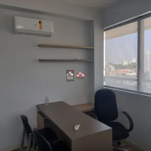 Ponto Comercial para alugar, 68m² no Jardim São Dimas, São José dos Campos