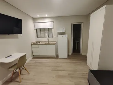 Kitnet com 1 Quarto para alugar, 20m² no Vila Universitária, São Paulo