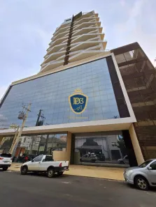 Apartamento com 3 Quartos para alugar, 146m² no Centro, Ponta Grossa