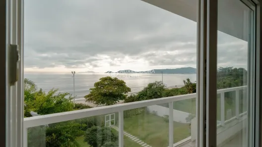 Apartamento com 3 Quartos à venda, 116m² no Canasvieiras, Florianópolis