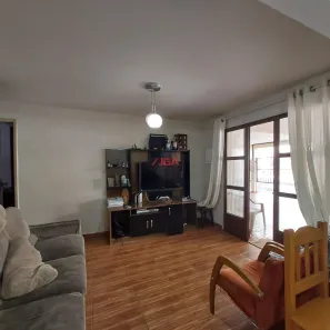 Casa com 3 Quartos à venda, 200m² no Parque Residencial Julia, São Paulo