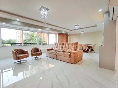 Apartamento com 3 Quartos para alugar, 140m² no Jardim Europa, Porto Alegre