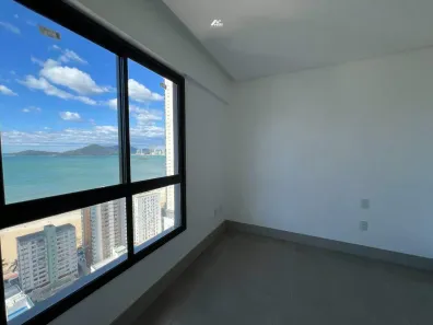 Apartamento com 3 Quartos à venda, 125m² no Pioneiros, Balneário Camboriú
