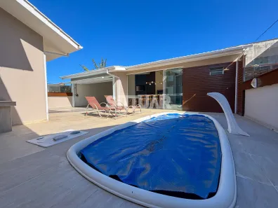 Casa com 3 Quartos à venda, 200m² no São Clemente, Tubarão