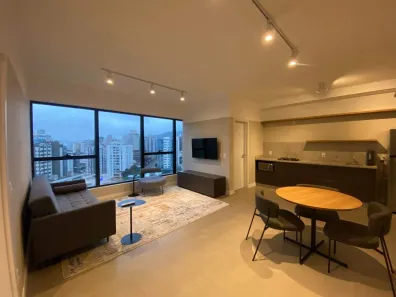 Apartamento com 1 Quarto para alugar, 64m² no Centro, Florianópolis