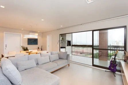 Apartamento com 3 Quartos à venda, 131m² no Novo Mundo, Curitiba