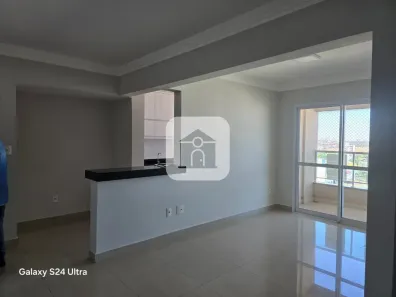 Apartamento com 2 Quartos para alugar, 85m² no Santa Mônica, Uberlândia