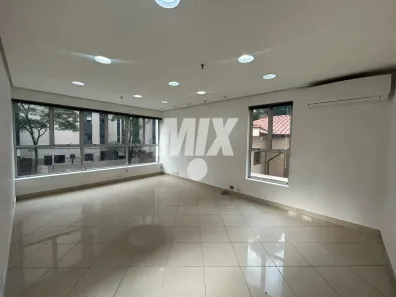 Sala Comercial à venda, 47m² no Vila Nova Conceição, São Paulo