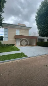 Casa de Condomínio com 3 Quartos para alugar, 270m² no Condomínio Belvedere, Cuiabá