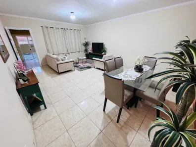 Sobrado com 3 Quartos à venda, 140m² no Loteamento Alvorada, Mogi das Cruzes