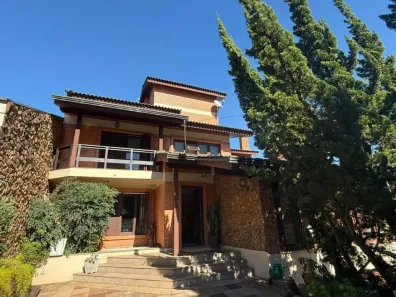 Casa com 3 Quartos à venda, 408m² no Colina Sorriso, Caxias do Sul