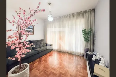 Casa com 3 Quartos à venda, 400m² no Sagrada Família, Belo Horizonte
