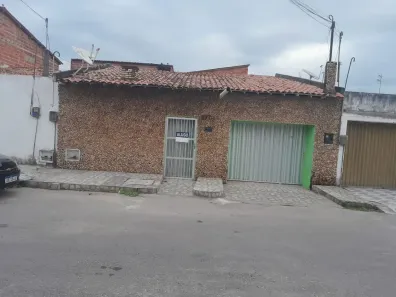 Casa com 3 Quartos à venda, 115m² no Jangurussu, Fortaleza
